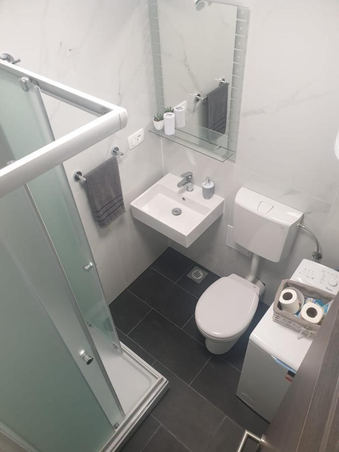 Apartament Apartman Fox Split Zewnętrze zdjęcie