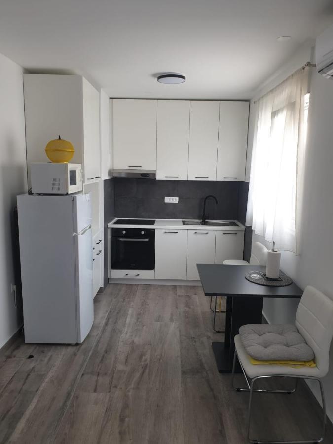 Apartament Apartman Fox Split Zewnętrze zdjęcie